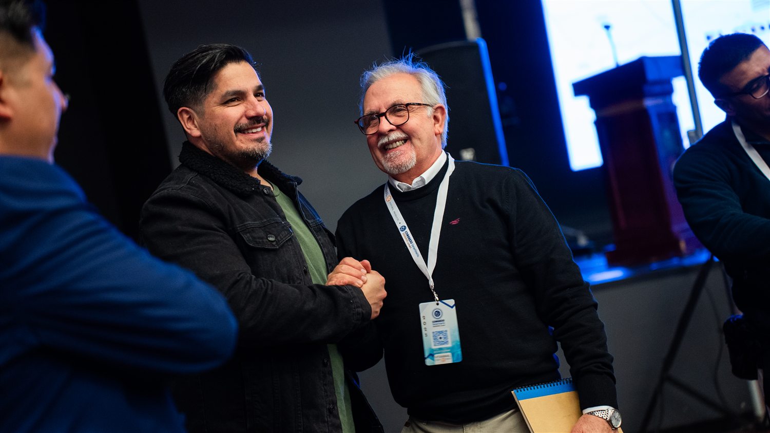 Profesionales compartiendo durante una edición del congreso